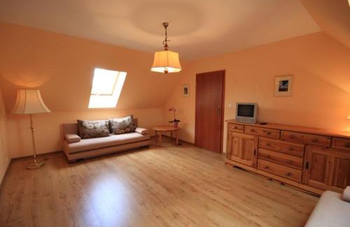 Wojanow Maison | Karpnicka Struga W Dolinie Pałaców i Ogrodów