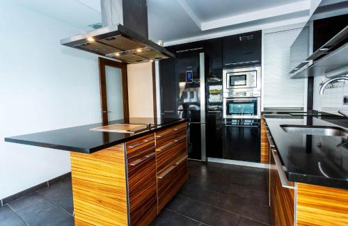Orio Appartement | KARRAKELLA apartamentua con aire