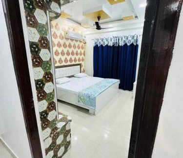 Sarnath Appartement | Kartik