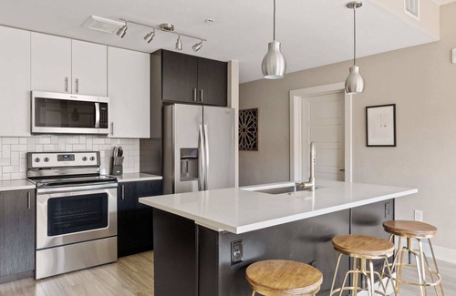 LoDo Appartement | Kasa | Denver | Exclusive 1BD/1BA Riverfront Apartment