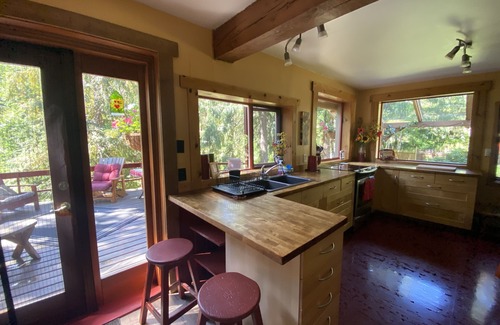 Kaslo Maison | Kaslo Getaway Location de vacances - une expérience confortable, Kaslo privé et naturel