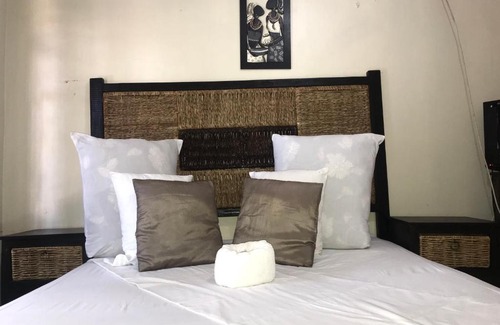 Secunda Maison | Kaste Guesthouse Secunda