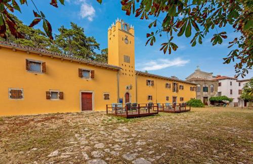 Martinski Maison | Kastel Pineta in Sveti Martin * Istrien