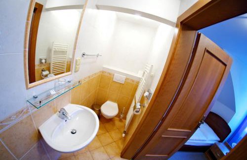 Lucivna Hôtel | Kastiel Lucivna