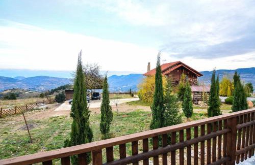 Mesaia Trikala Chalet De Ski | Katoikies Aiolos