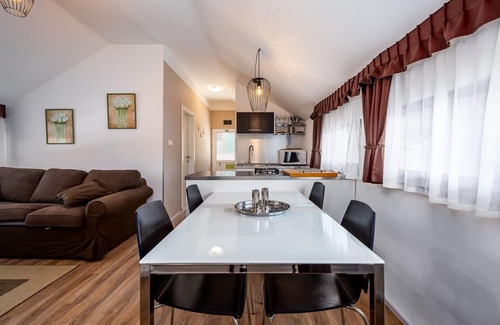 Katoro Appartement | KATORO maison avec appartement