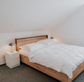 Karvina Maison | Kavárna a penzion Orava