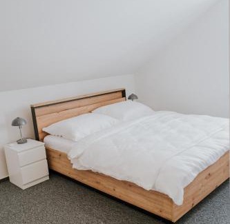 Karvina Maison | Kavárna a penzion Orava