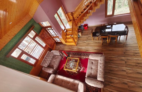 Chachyot Maison | Kavya Home Stay