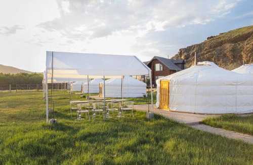 Ulaanbaatar Autre | Kayak Camp, Tsonjinboldog