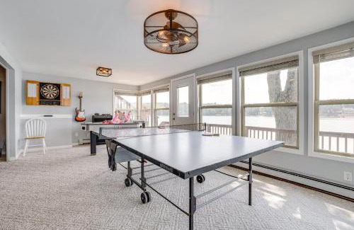 Bronson Maison | Kayaks, Rowboat and Game Room - Gilead Lake Getaway!