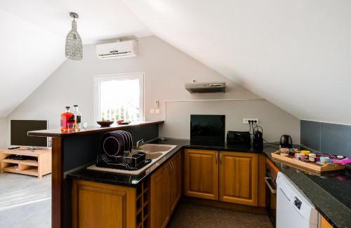 Etang Sale Les Bains Appartement | Kaz Combava