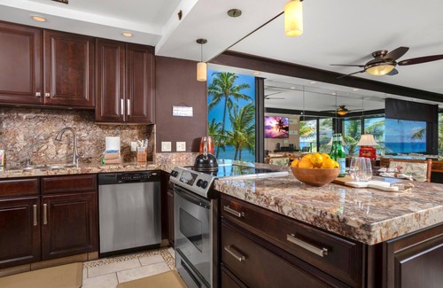 Honokowai Copropriété | KBM Resorts | Spacious 6-Bedroom Mahana Collection | Multi Unit Listing | Same Building | Ocean Front | 3 Free Rental Cars! MAH-301/419/611
