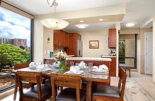 Honokowai Copropriété | KBM Resorts | Spacious 6-Bedroom Mahana Collection | Multi Unit Listing | Same Building | Ocean Front | 3 Free Rental Cars! MAH-301/419/611