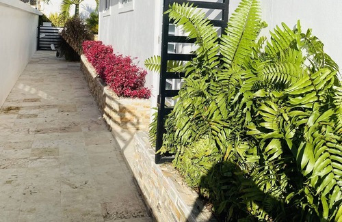 Minillas Appartement | Keep it simple at this peaceful and centrally located place.