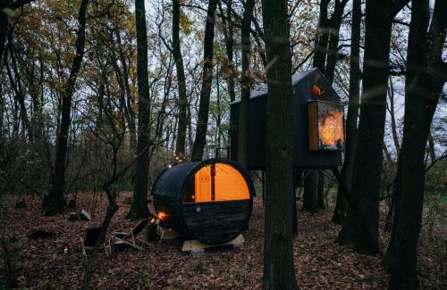 Smidary Cabine | KeepCalm Treehouse far from the civilization