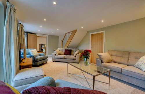 Irstead Maison | Keepers Cottage
