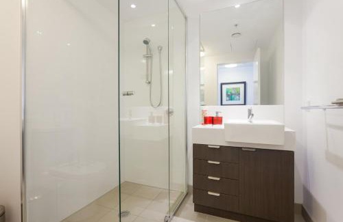 Fortitude Valley Appartement | Keeping Cool on Connor - Executive 2BR Fortitude Valley apartment with pool and views