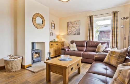 Carnforth Maison | Keer Cottage