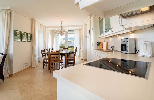 East Coast Appartement | Kein Hüsung mit Kinderzimmer - Strandresidenz-kühlungsborn