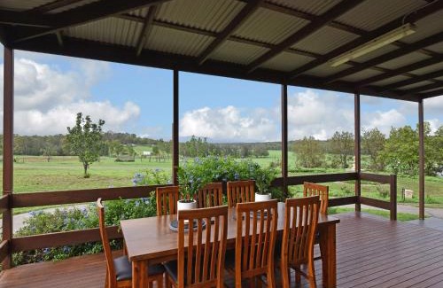Lower Belford Maison | Kelman Cottage with pool and beautiful native wildlife
