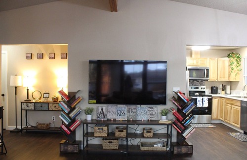Kelso Maison | Kelso Pitstop