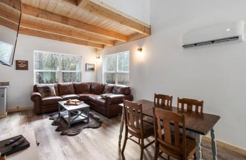 Paradise Estates Maison | Kelton's Cabin