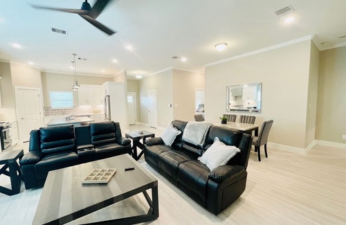League City Maison | Kemah Delight!
