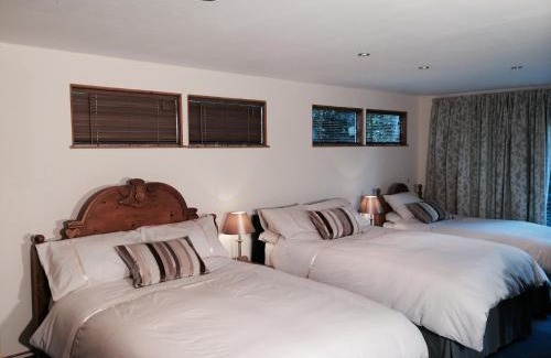 Burwell Cabine | Kendall Lodge