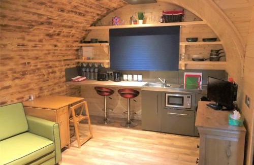 Saint John's Town of Dalry Maison | Kendoon Cabin