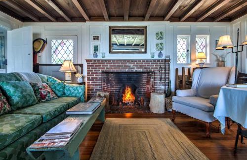 Kennebunk Maison | Kennebunk Cottage with Private Beach and Ocean Views!