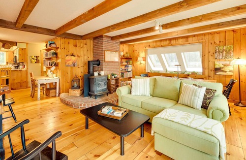 Lyman Maison | Kennebunk Pond Waterfront Lyman Home w/ Deck, Dock