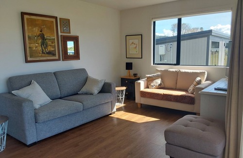Kennedy Bay Maison | Kennedy Bay-Atea Moana.