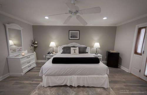 Culloden Shores Hôtel | Kenny's Tipperary Inn