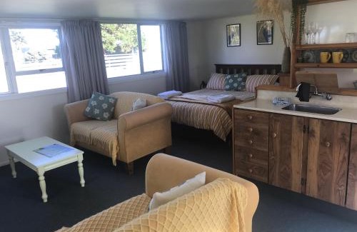 New Haven Chalet De Ski | Kepplestone by the Sea - The Catlins