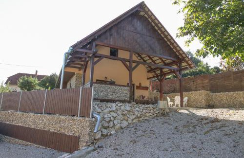 Szekszard Appartement | Kerékhegy Vendégház Szekszárd