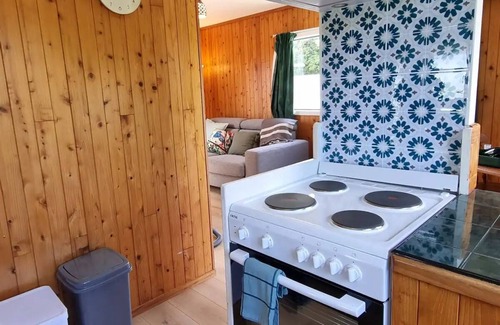 Whakamarama Maison | Kereru Cottage-Rural B&B near Tauranga,NZ.