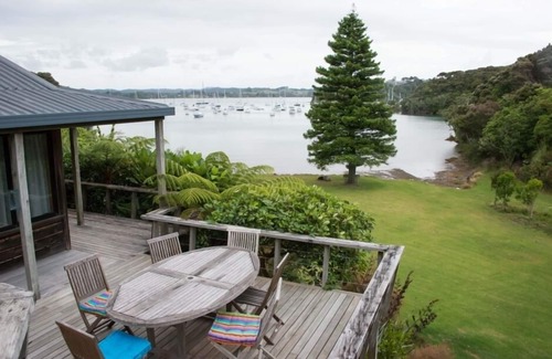 Kerikeri Maison | Kerikeri, Baie des Îles - Grande maison côtière dans une baie privée avec accès à la plage