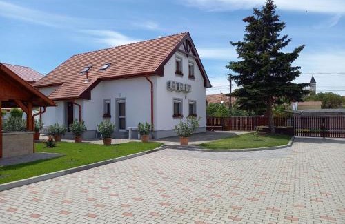 Hegyko Appartement | Kertész Apartmanok