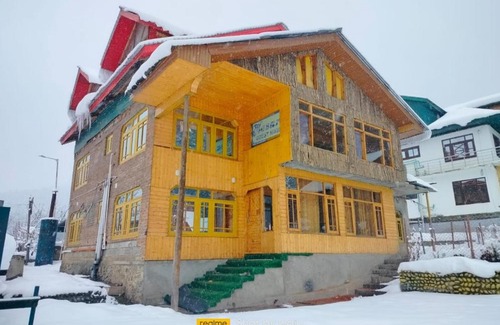 Pahalgam Maison | Kesar Guest House, Pahalgam