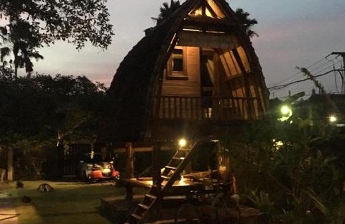 Ketewel Lit Et Petit-Déjeuner | Ketewel Bed and Breakfast Jineng room
