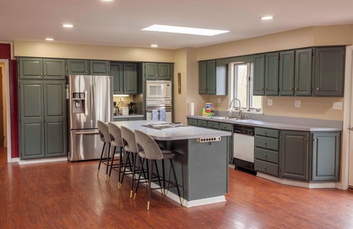 Hammondsport Maison | Keuka Glory-A beautiful home overlooking Keuka Lake!