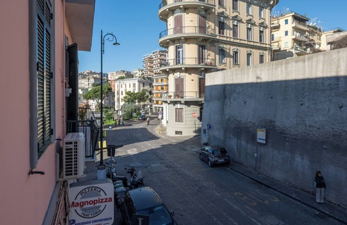 Vomero Maison | Keullaudianpaoli, nel Cuore del Vomero per un Esperienza da Vivere