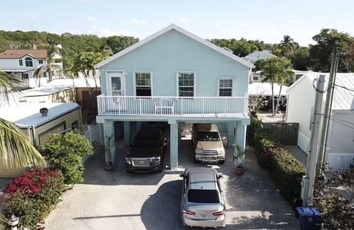 Twin Lakes Maison | Key Largo large 4/3 Waterfront home access to the Bay
