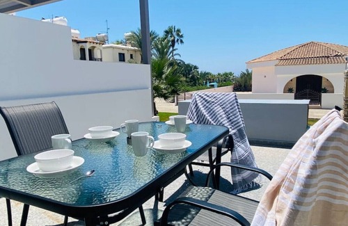 Pyla Appartement | Keylana's 2-BR Apt By The Beach