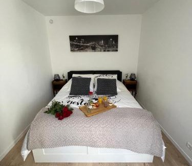 Le Raincy Appartement | KEYS&HOME L’escapade Parisienne - T2 Cosy & Confort