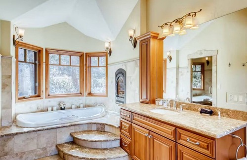 Keystone Maison | Keystone CO | Halcyon Mountain Chalet | 6 Bedroom