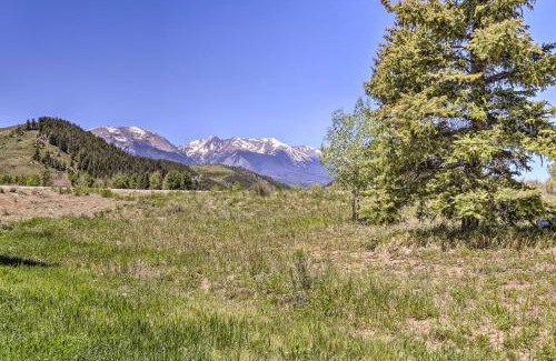 Summit Cove Appartement | Keystone Condo with Patio and Mountain Views!