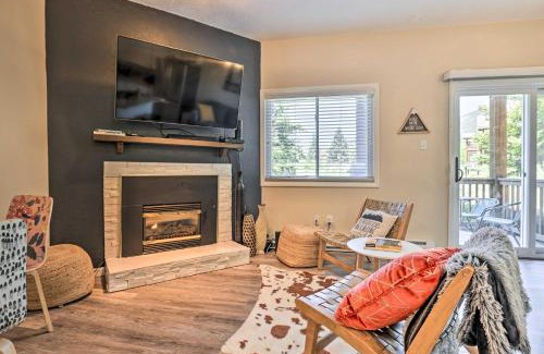 Summit Cove Appartement | Keystone Condo with Patio and Mountain Views!