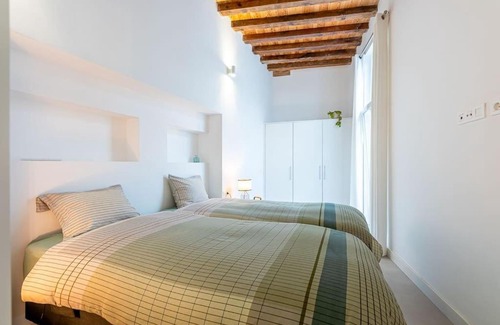 Capuchinos Appartement | KEYWISE Encantador apartamento Nordico en el centro 2 habitaciones y dos baños con terraza patio